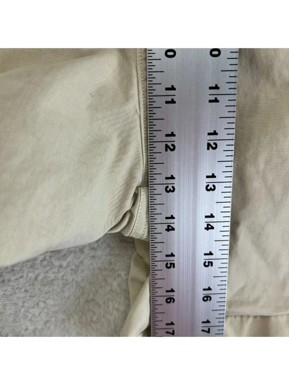 Vineyard Vines Island Chino Shorts Mens 42 Beige Stretch Flat Front Slash Pocket